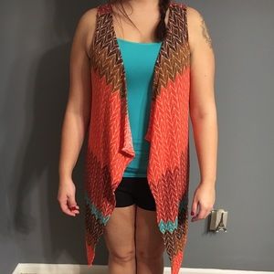 Sleeveless open cardigan